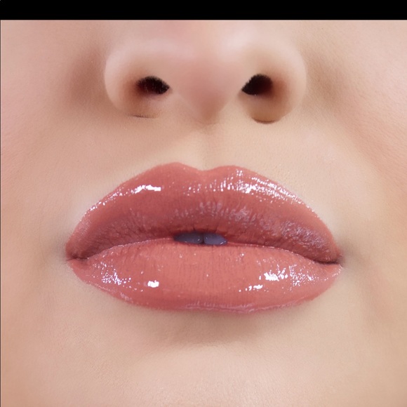 Private Label Other - 💋Lurella “Kissable” Nude Iconic Lipgloss💋